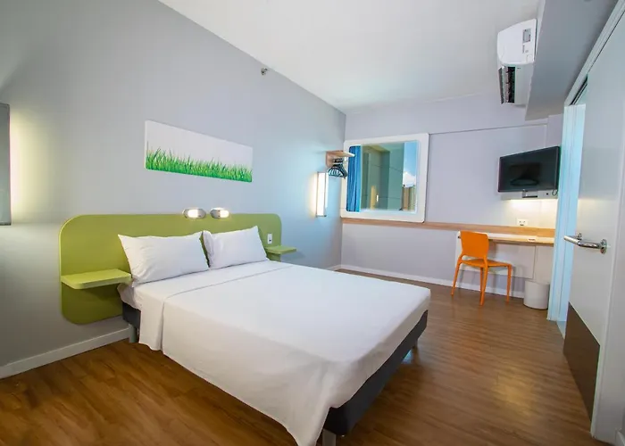Ibis Budget Fortaleza Praia de Iracema