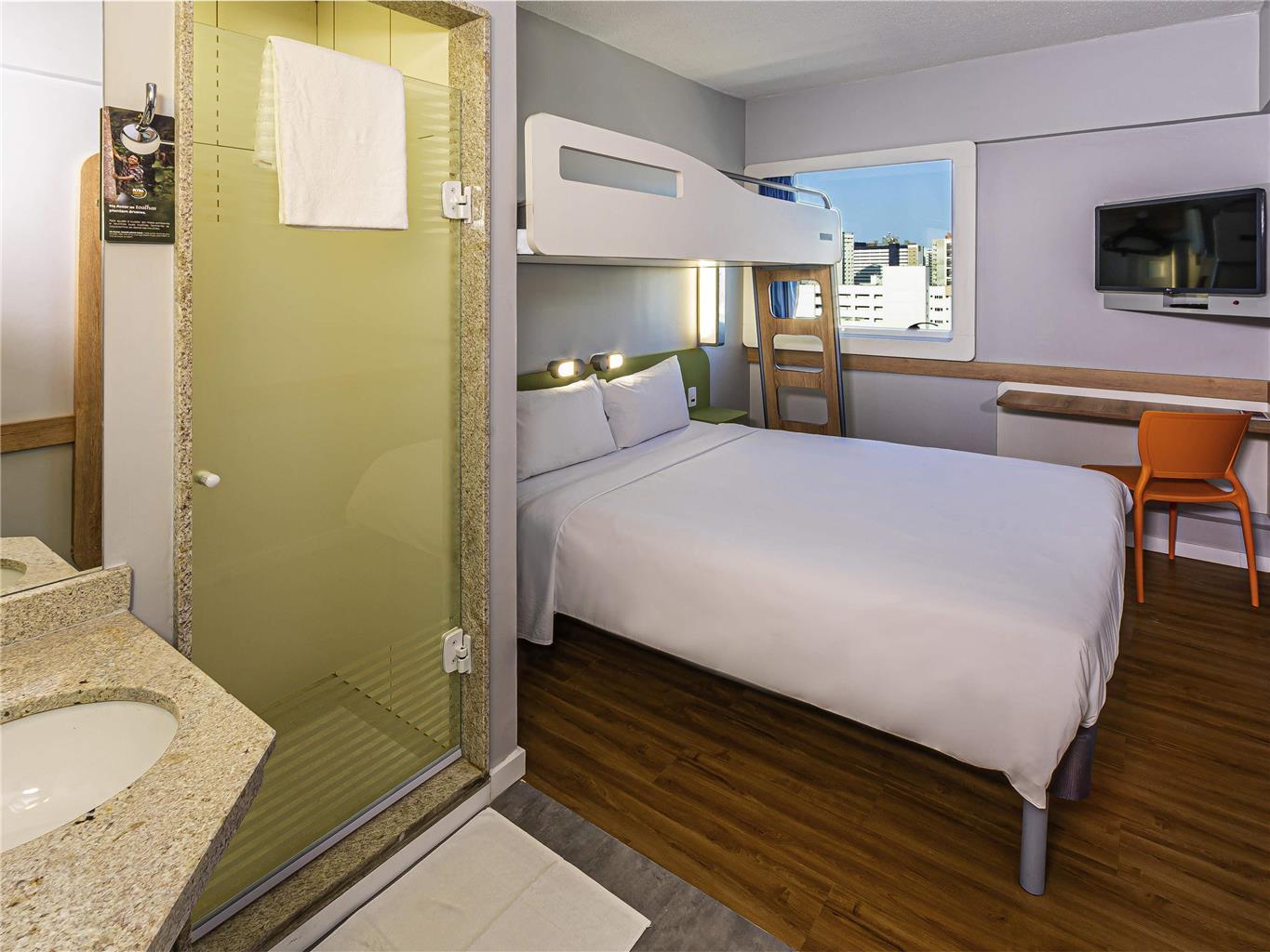 Ibis Budget De Iracema Hotel 3*