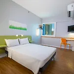 Ibis Budget De Iracema 3*