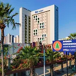 Ibis Budget Fortaleza Praia De Iracema